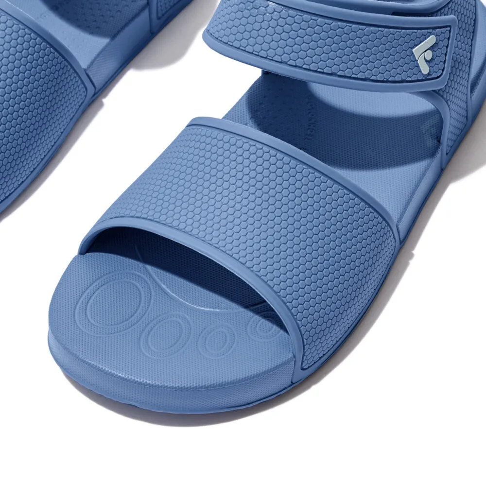 รองเท้าแตะแบบรัดส้น เด็ก รุ่น iQUSHION KIDS JUNIOR ERGONOMIC BACK-STRAP SANDALS