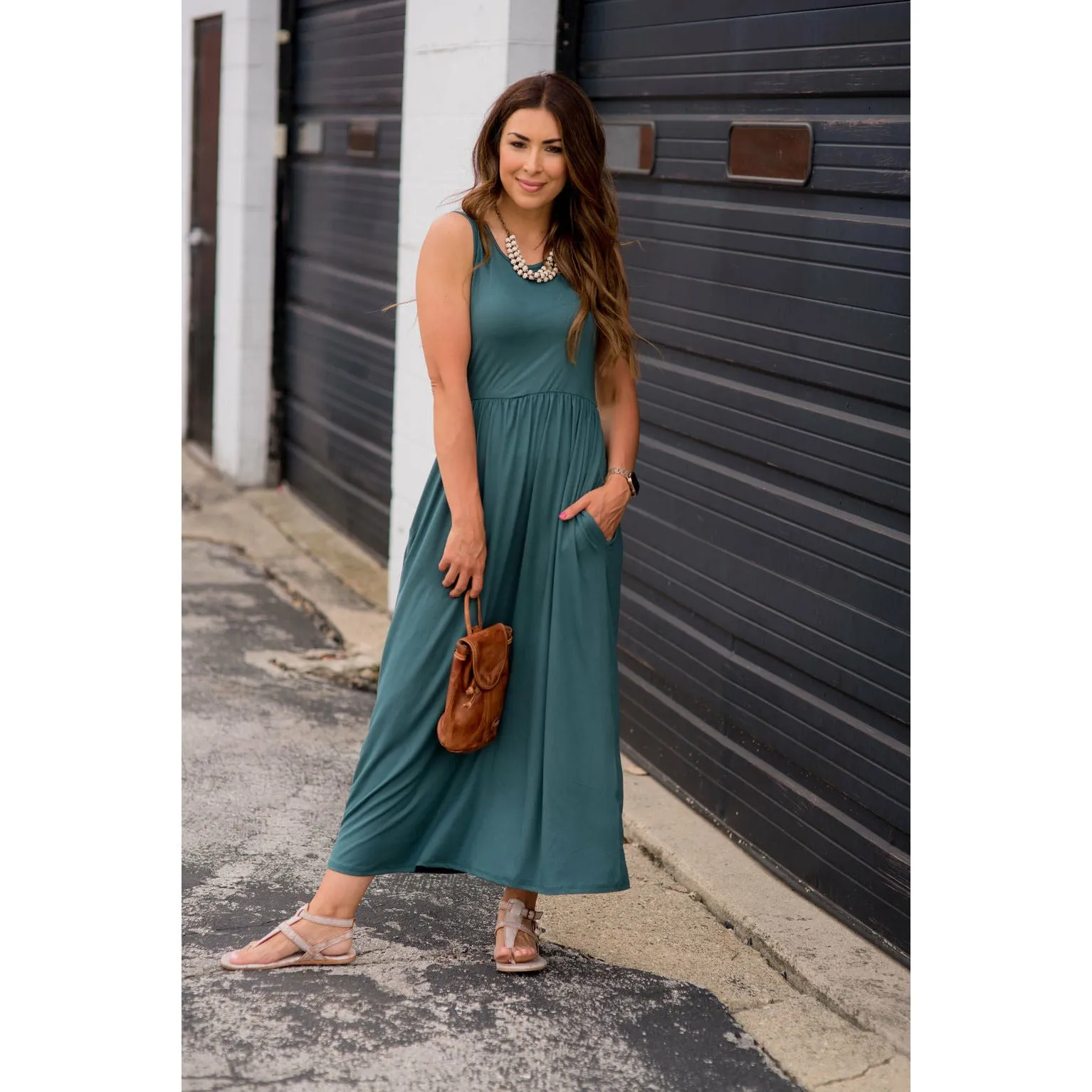 Basic Cinched Waist Sleeveless Midi