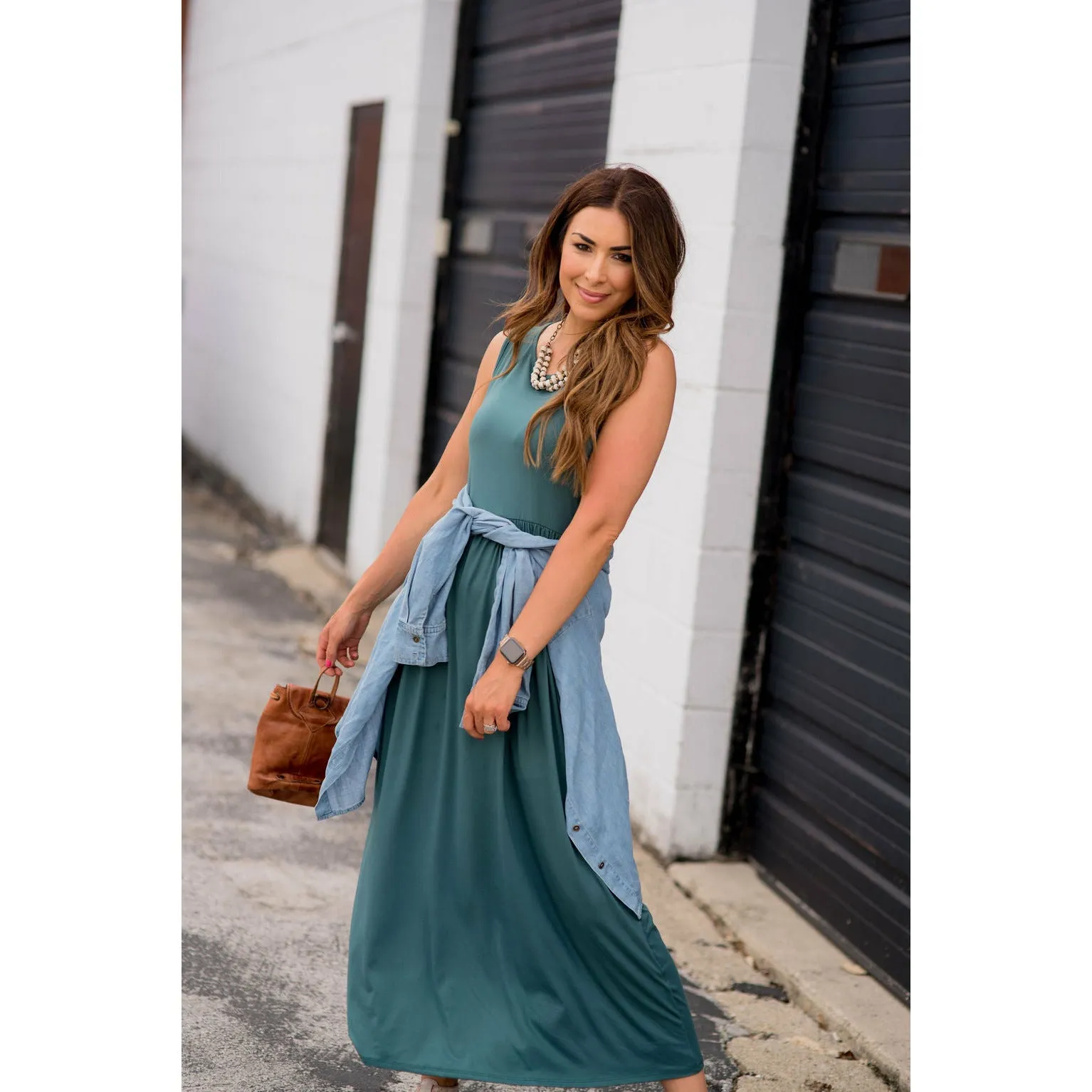 Basic Cinched Waist Sleeveless Midi