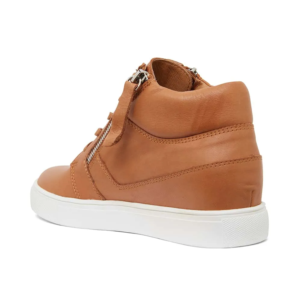 Bingo Sneaker in Tan Leather