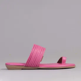 Flat strappy thong sandals in Hot Pink - 12559