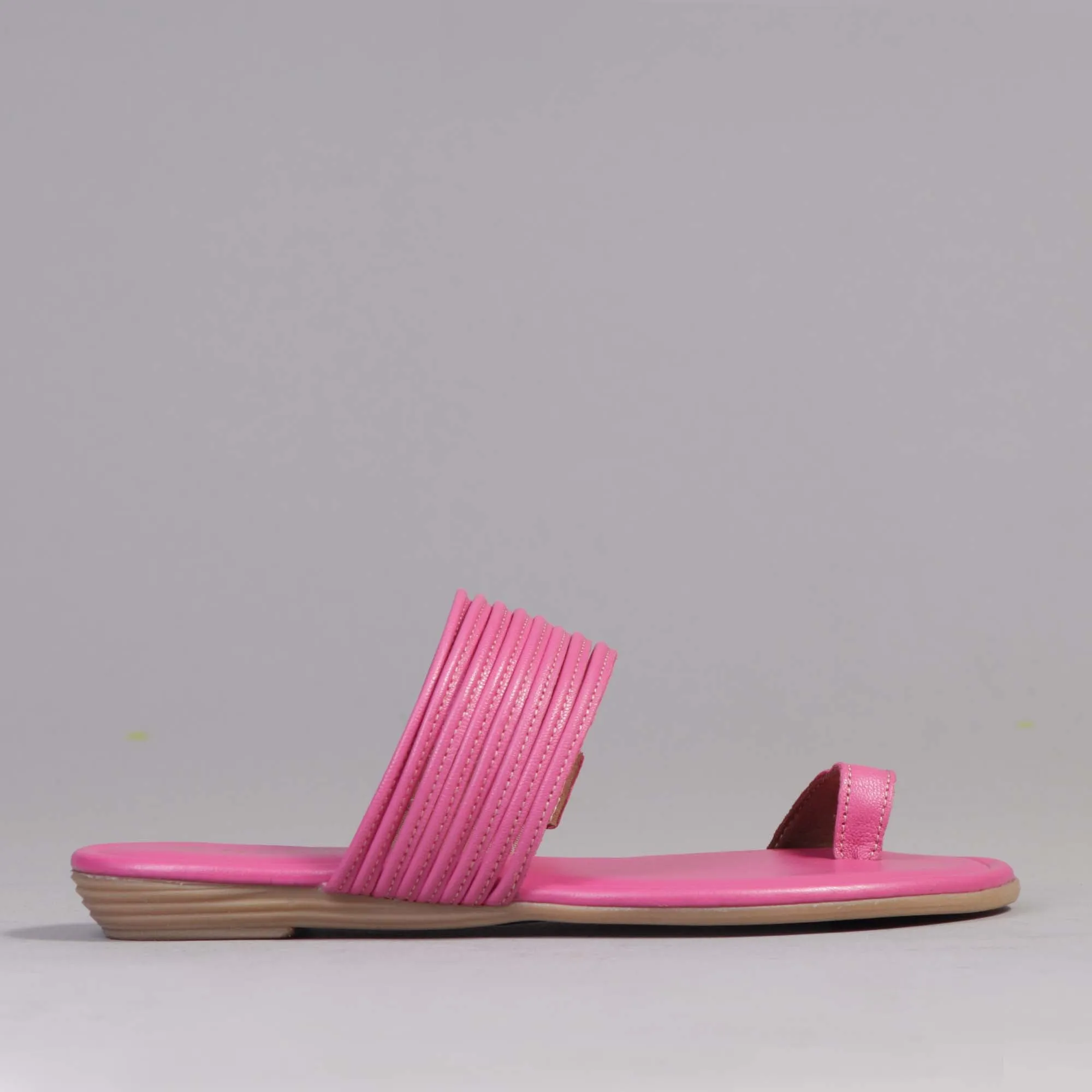 Flat strappy thong sandals in Hot Pink - 12559