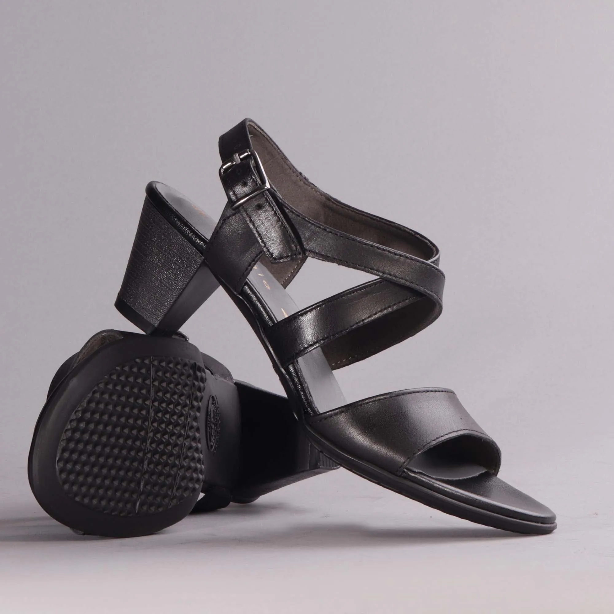 Mid Heel Sandal in Black - 12553